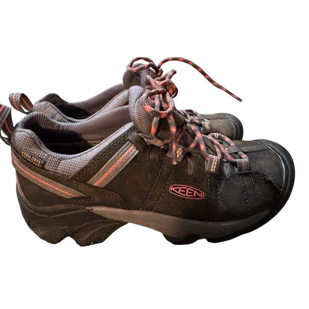 KEEN Womens Targhee 2 Low Height Waterproof Hiking Shoes Magenta Coral Sz 9